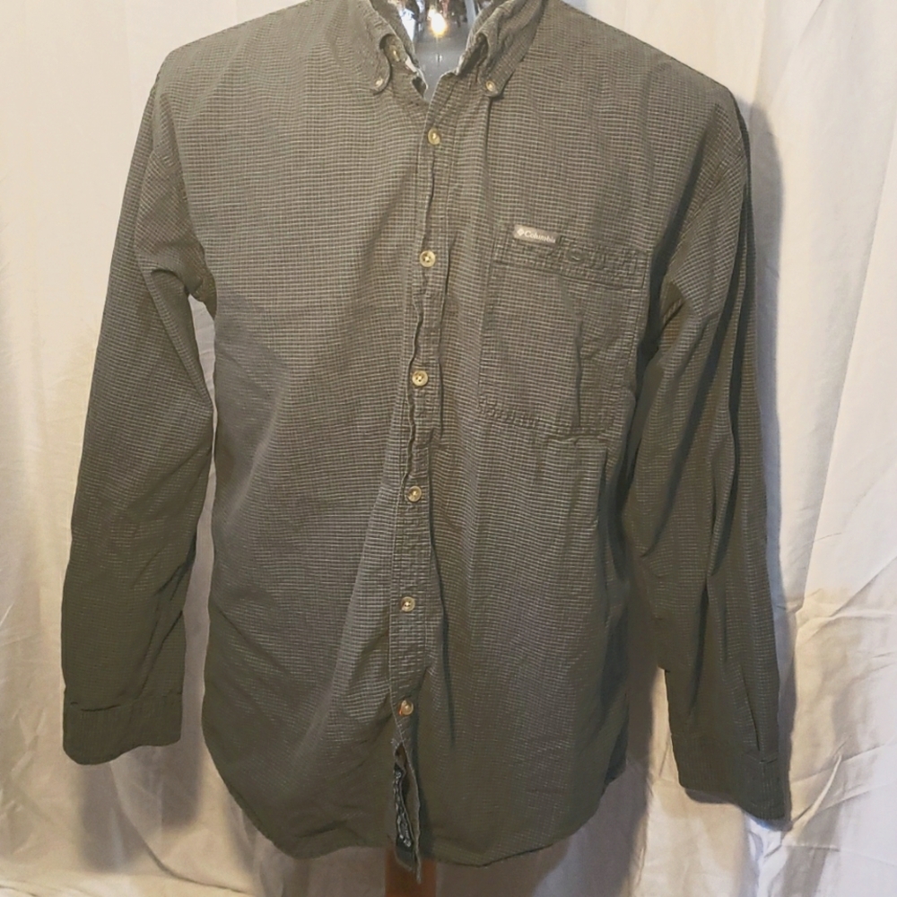 Long sleeved Columbia button down